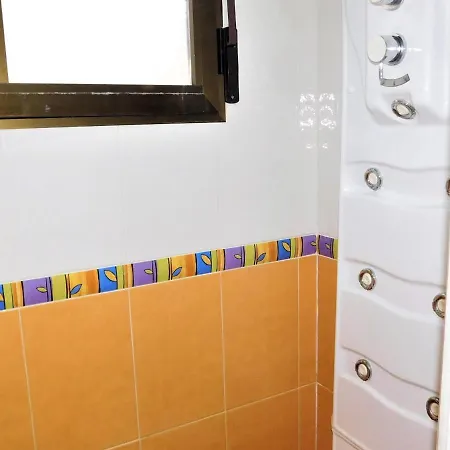 Apartamento 2 Dormitorios A 150m De La Playa